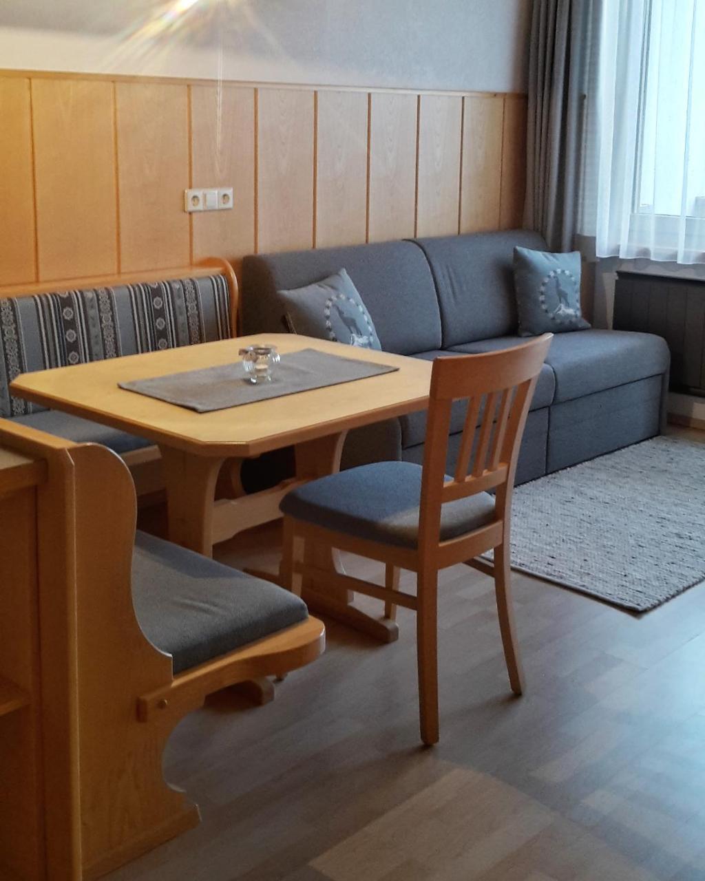 מטרי אין אוסטירול Gaestehaus Zedlacherhof מראה חיצוני תמונה